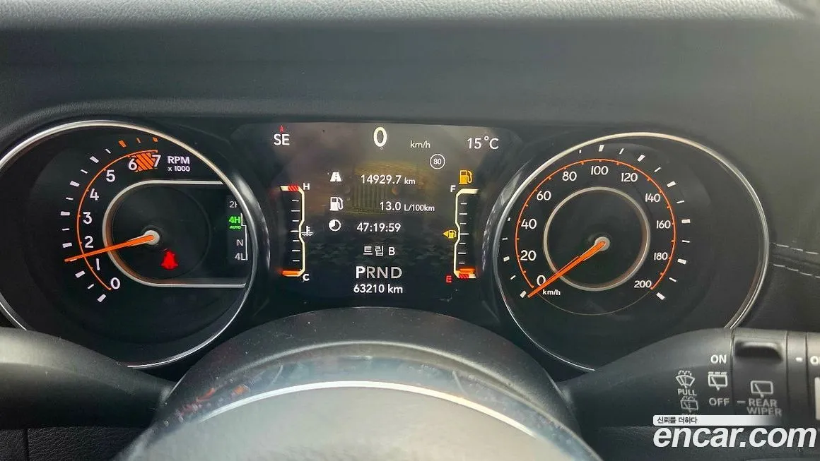 Jeep Wrangler 2021 из KR, фото 9