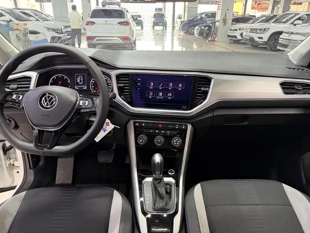 Volkswagen T-Roc 2022 из CN, фото 3