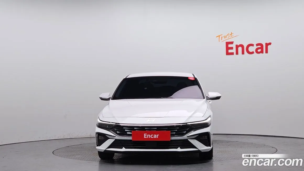 Hyundai AVANTE — фото 2