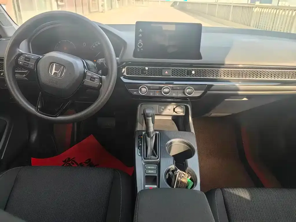 Honda Civic — фото 8