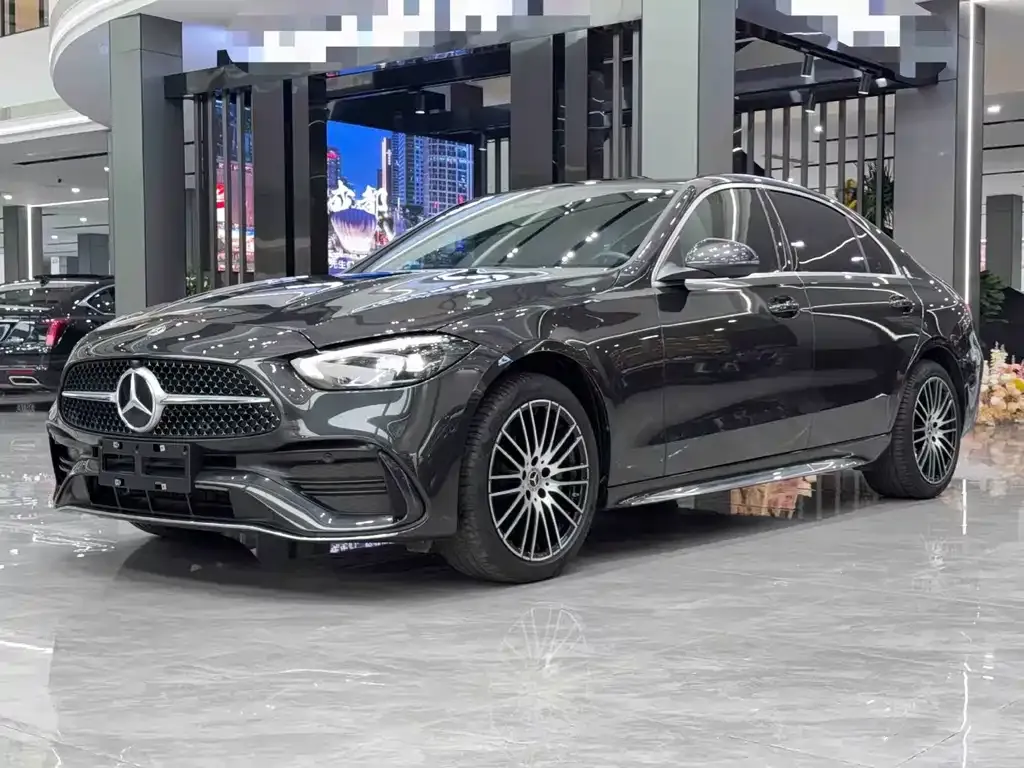 Mercedes-Benz C-Class — фото 1