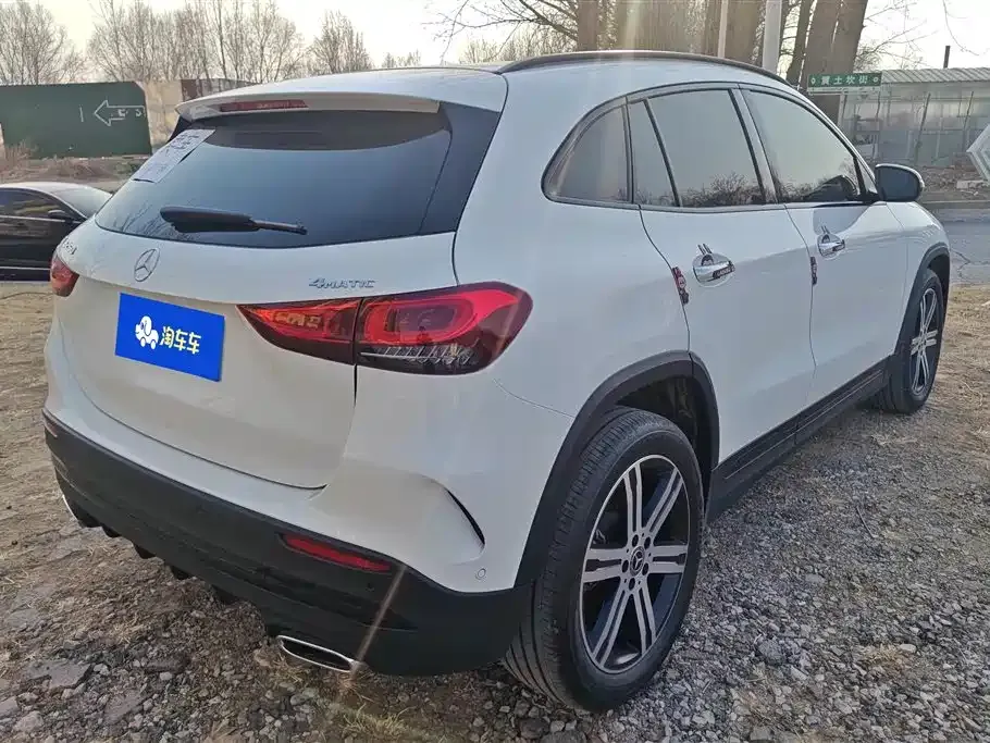 Mercedes-Benz GLA — фото 9