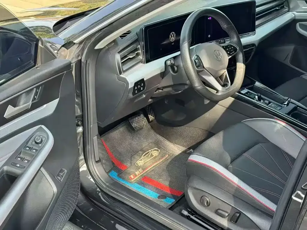 Volkswagen Lamando 2023 из CN, фото 4