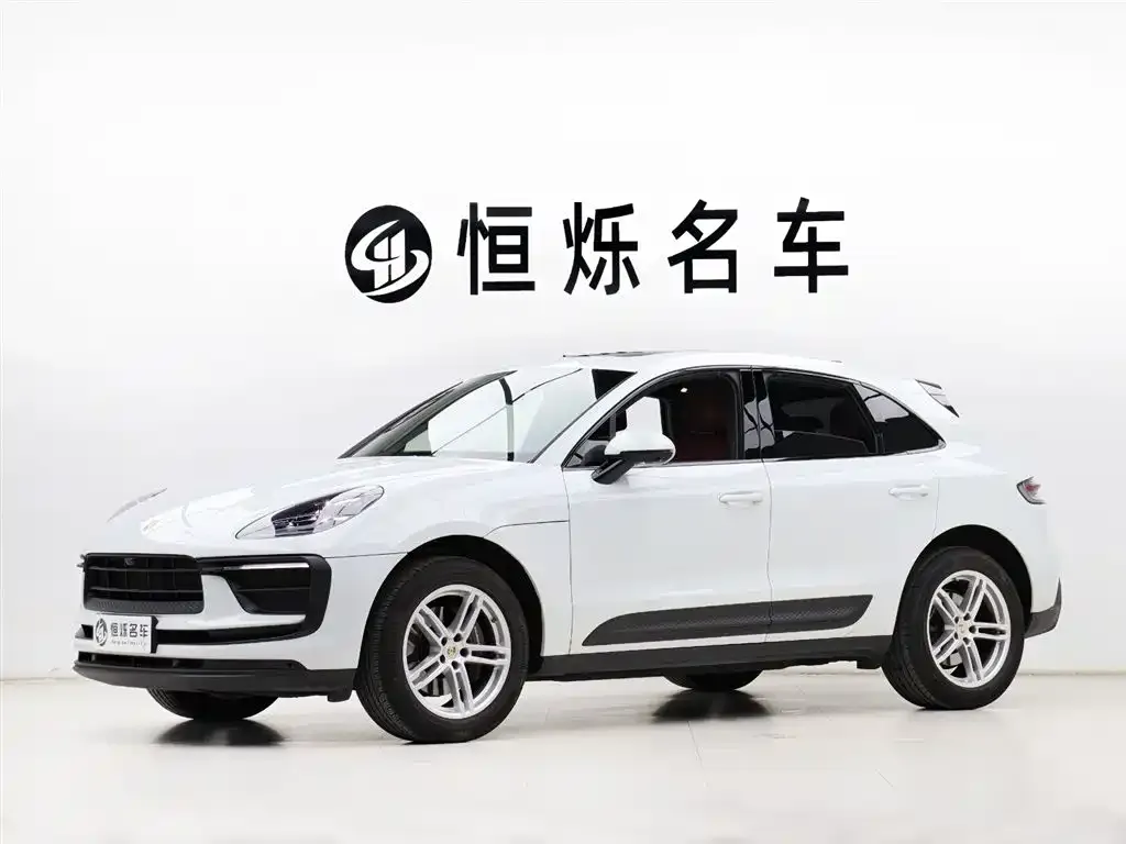 Porsche Macan — фото 1