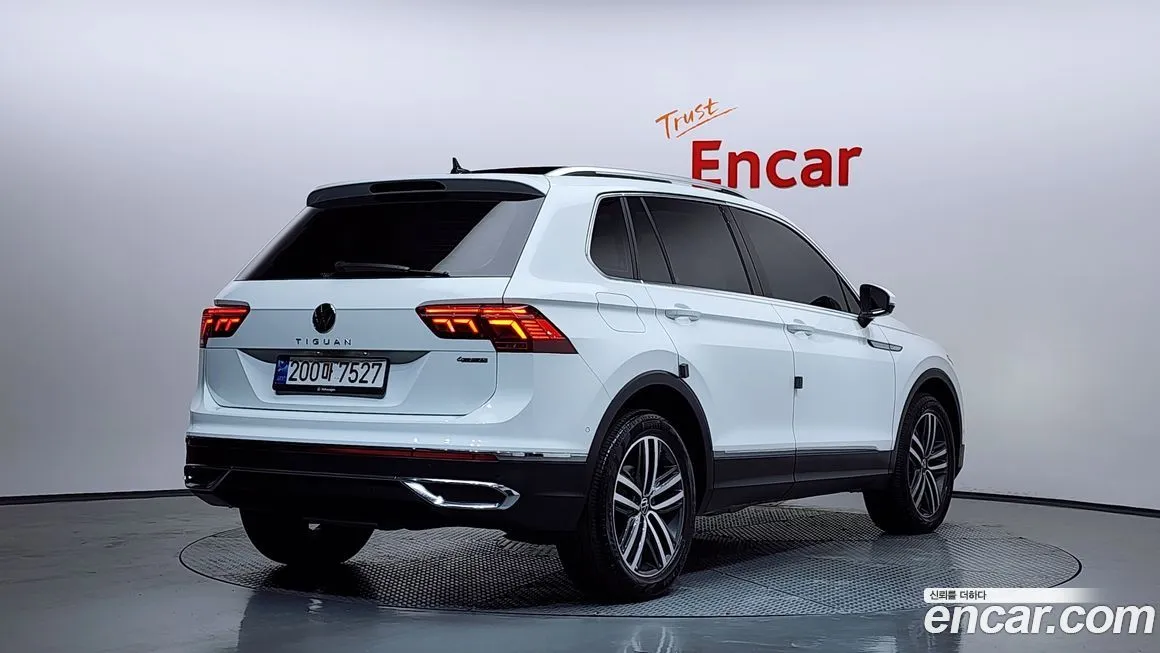 Volkswagen Tiguan 2023 из KR, фото 6