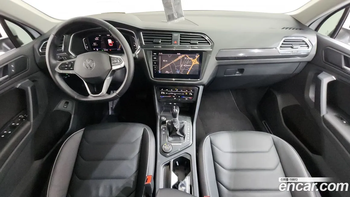 Volkswagen Tiguan 2023 из KR, фото 8
