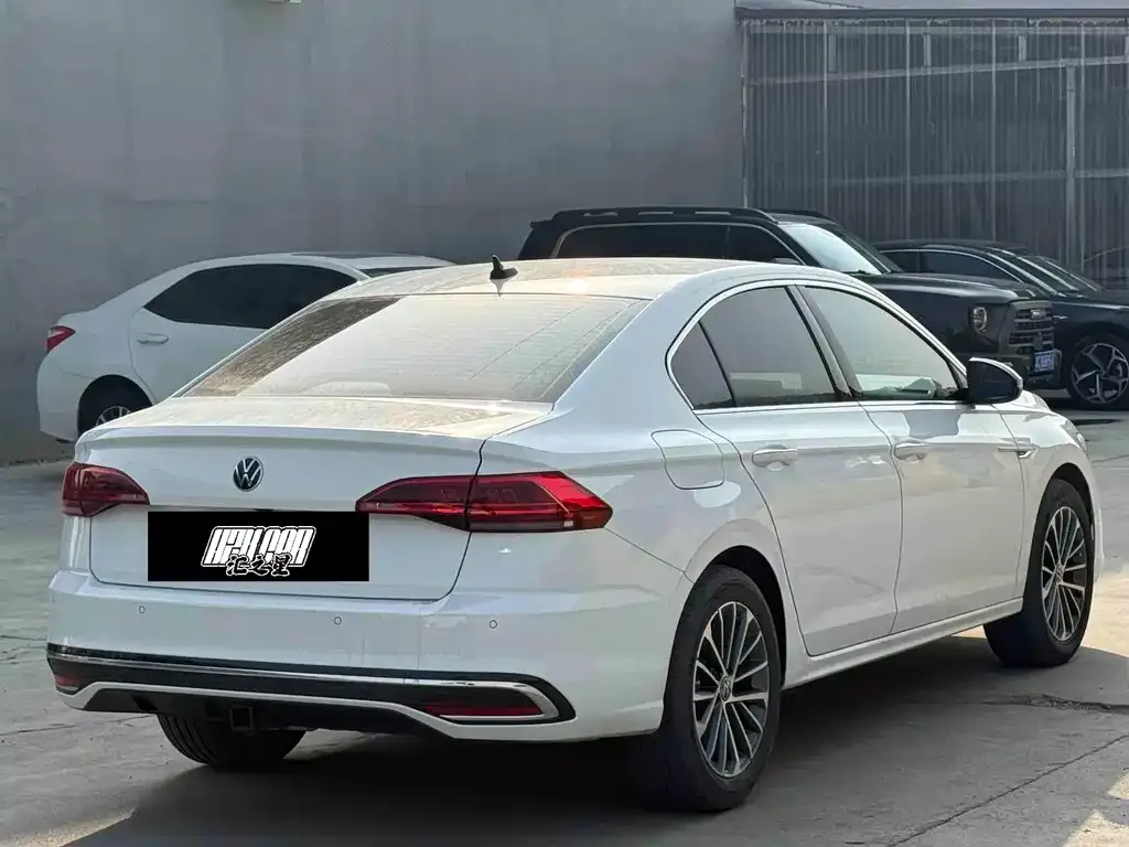 Volkswagen Bora 2023 из CN, фото 6