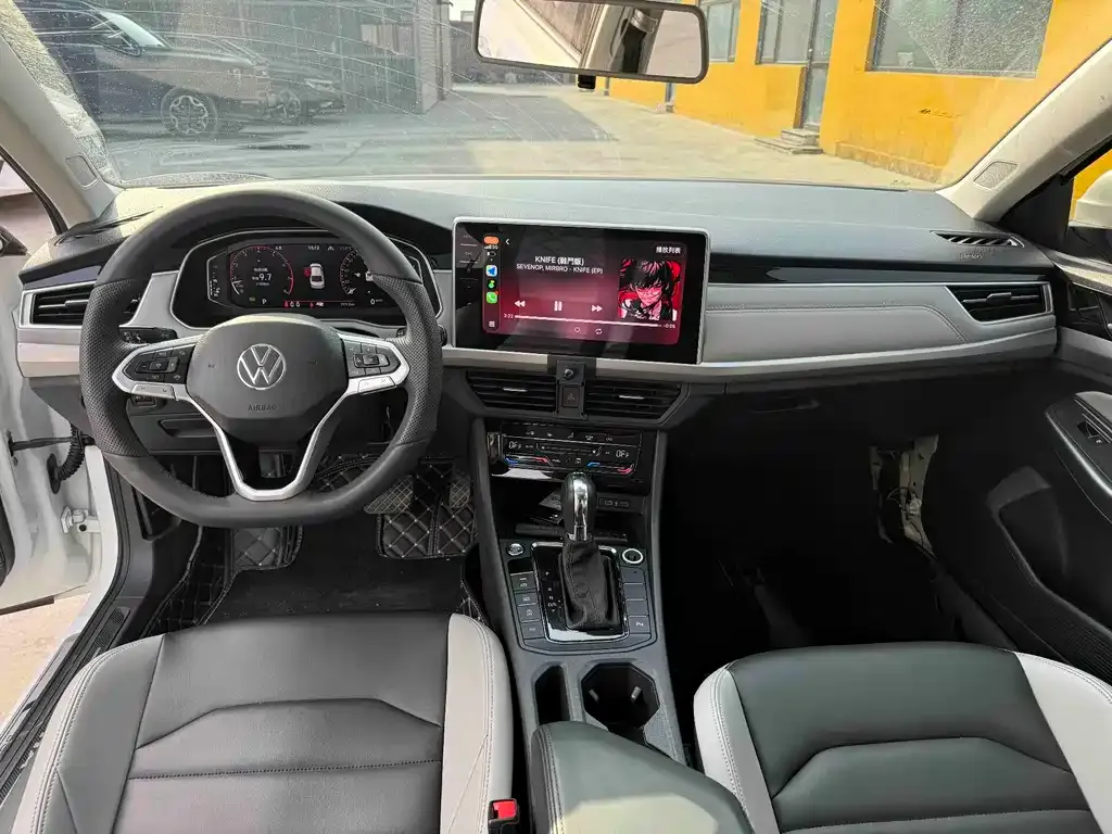 Volkswagen Bora 2023 из CN, фото 3