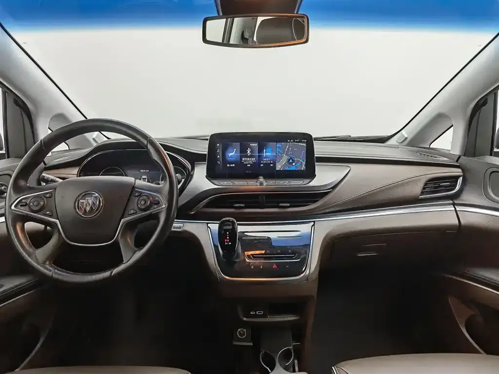 Buick GL8 2021 из CN, фото 9