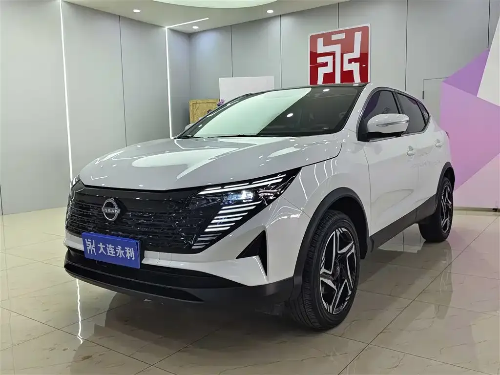 Nissan Qashqai — фото 1