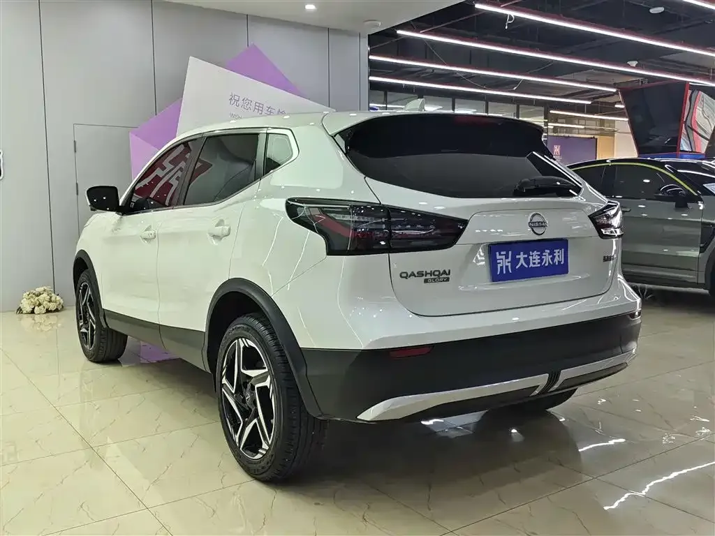 Nissan Qashqai — фото 5