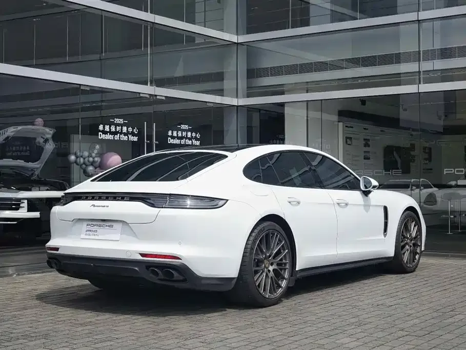 Porsche Panamera — фото 4