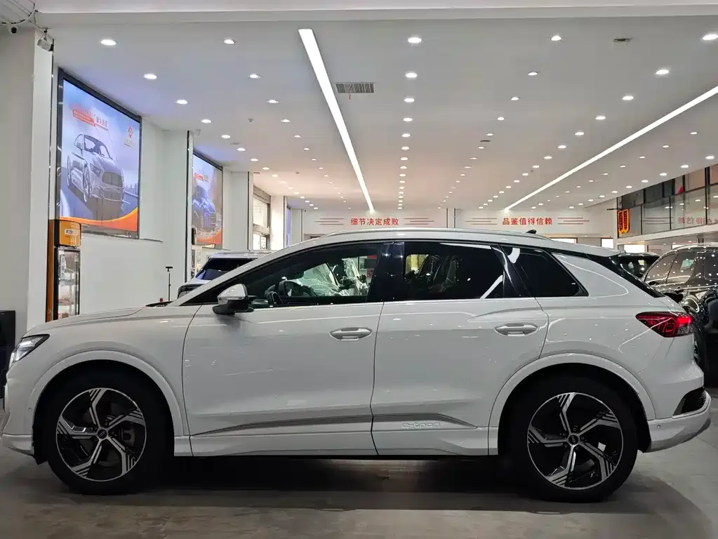Audi Q4 e-tron 2023 из CN, фото 6
