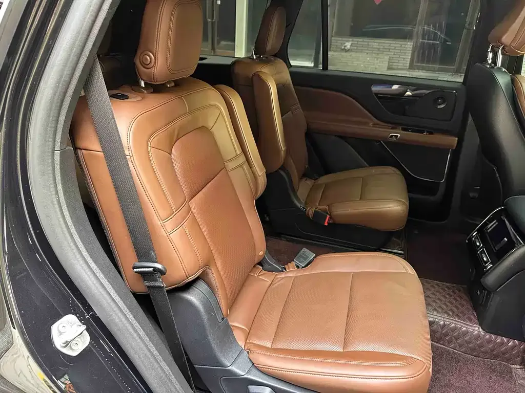 Lincoln Aviator 2022 из CN, фото 6