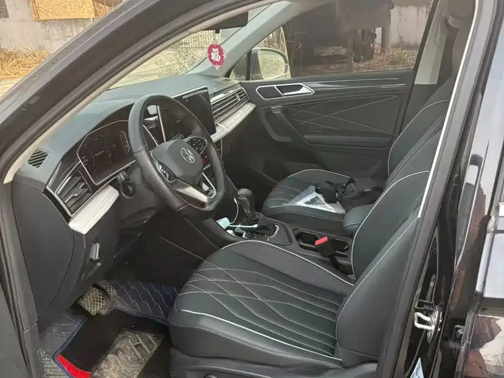 Volkswagen Tiguan L 2023 из CN, фото 9