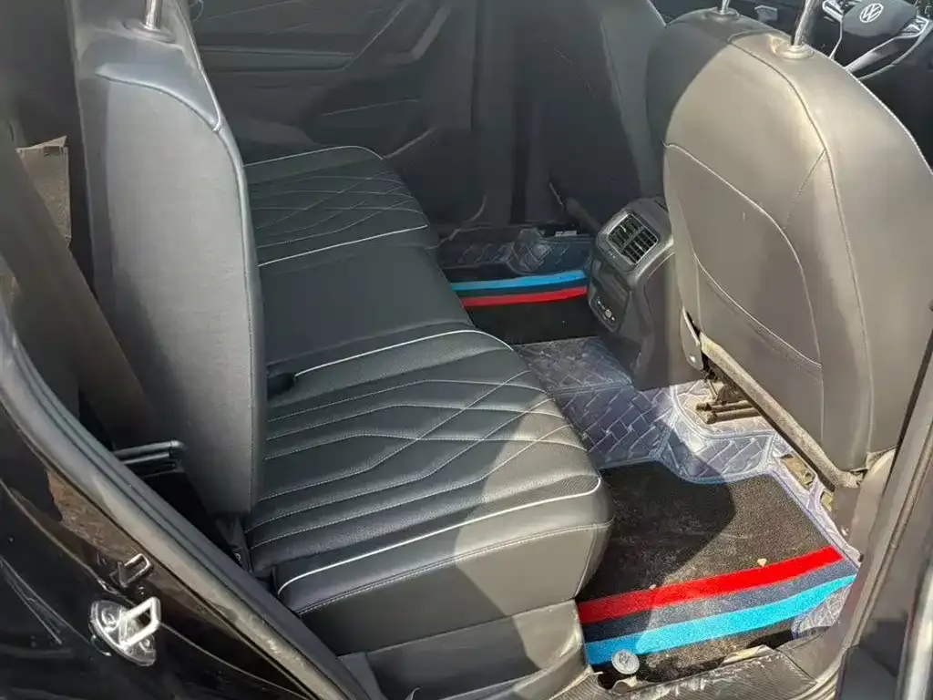 Volkswagen Tiguan L 2023 из CN, фото 8