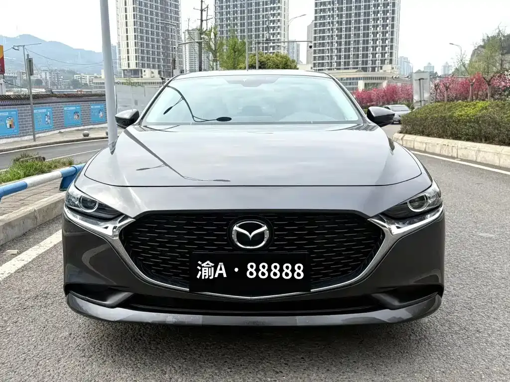 Mazda 3 Axela — фото 8
