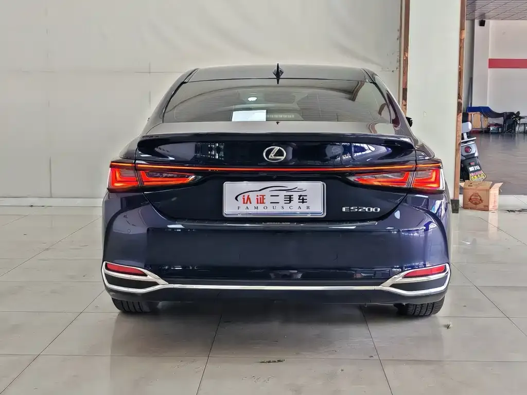 Lexus ES 2025 из CN, фото 7