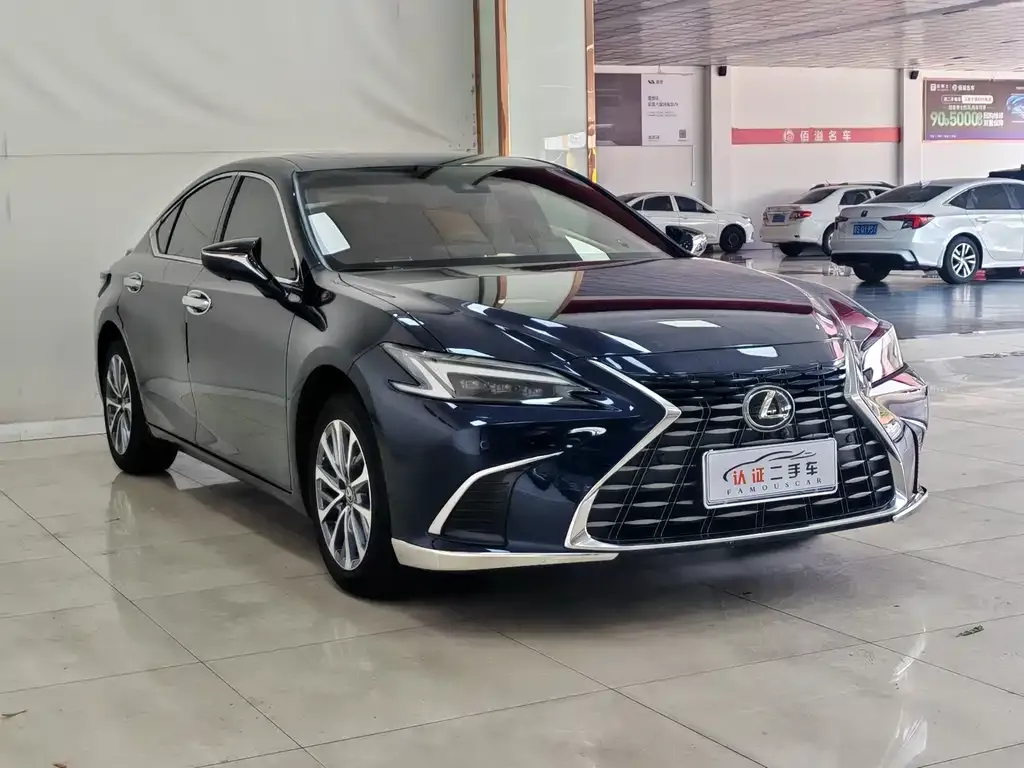 Lexus ES 2025 из CN, фото 8