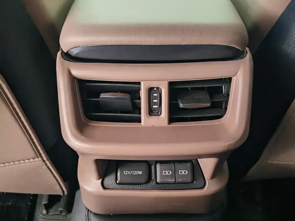 Lexus ES 2025 из CN, фото 3