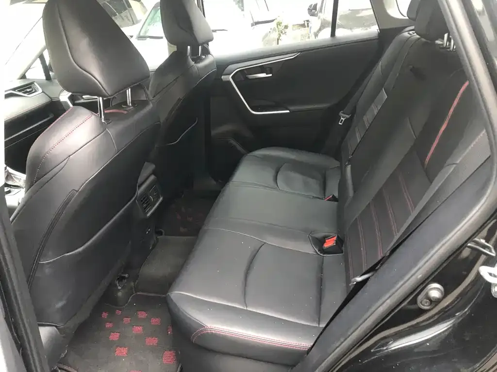 Toyota Wildlander New Energy 2024 из CN, фото 3