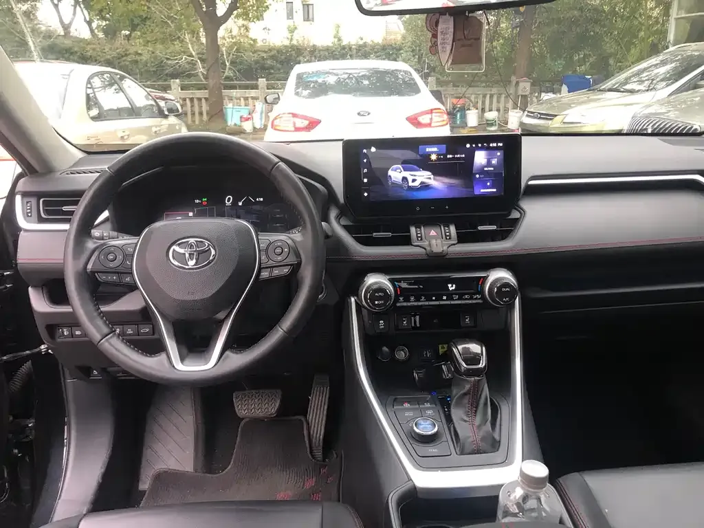 Toyota Wildlander New Energy 2024 из CN, фото 6