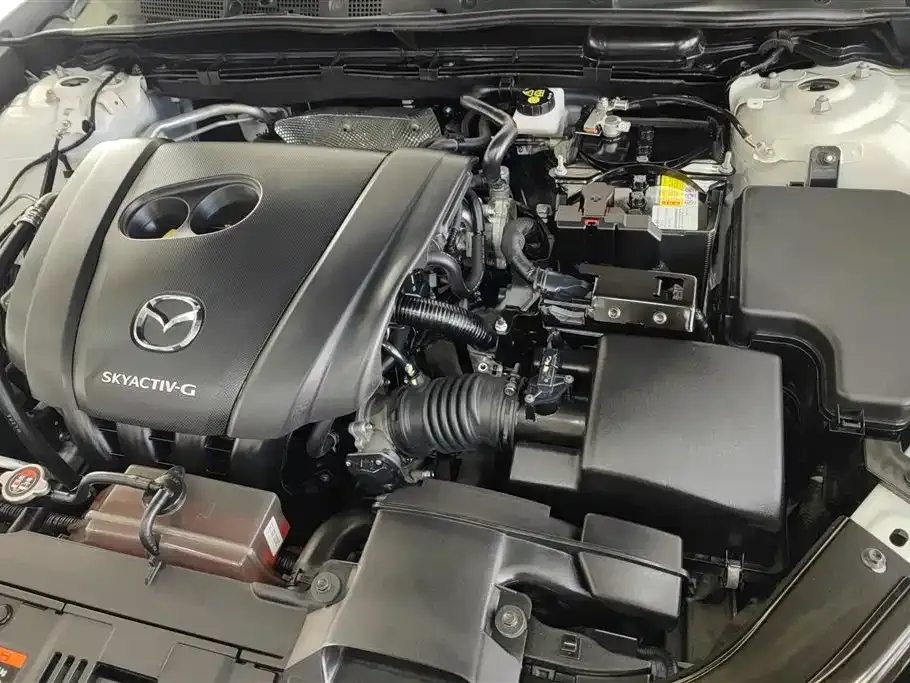 Mazda CX-4 2023 из CN, фото 10