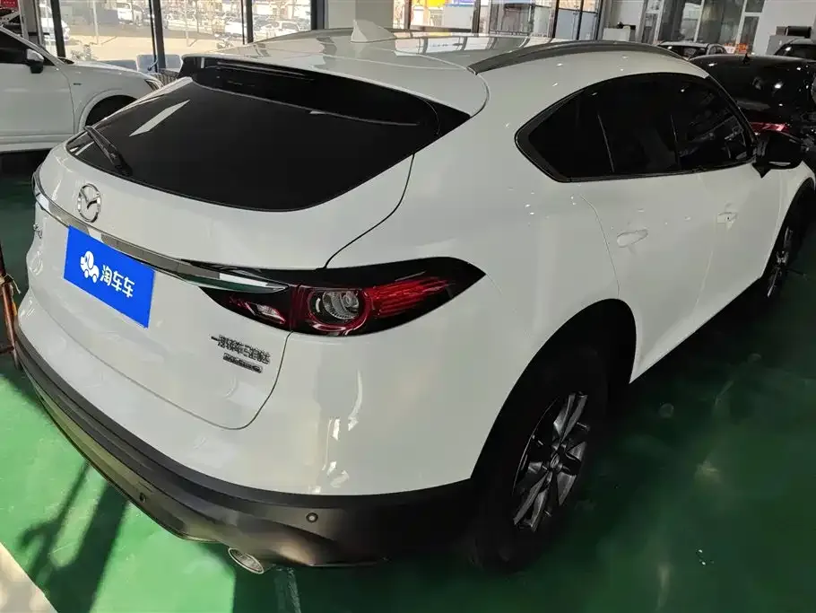 Mazda CX-4 2023 из CN, фото 4