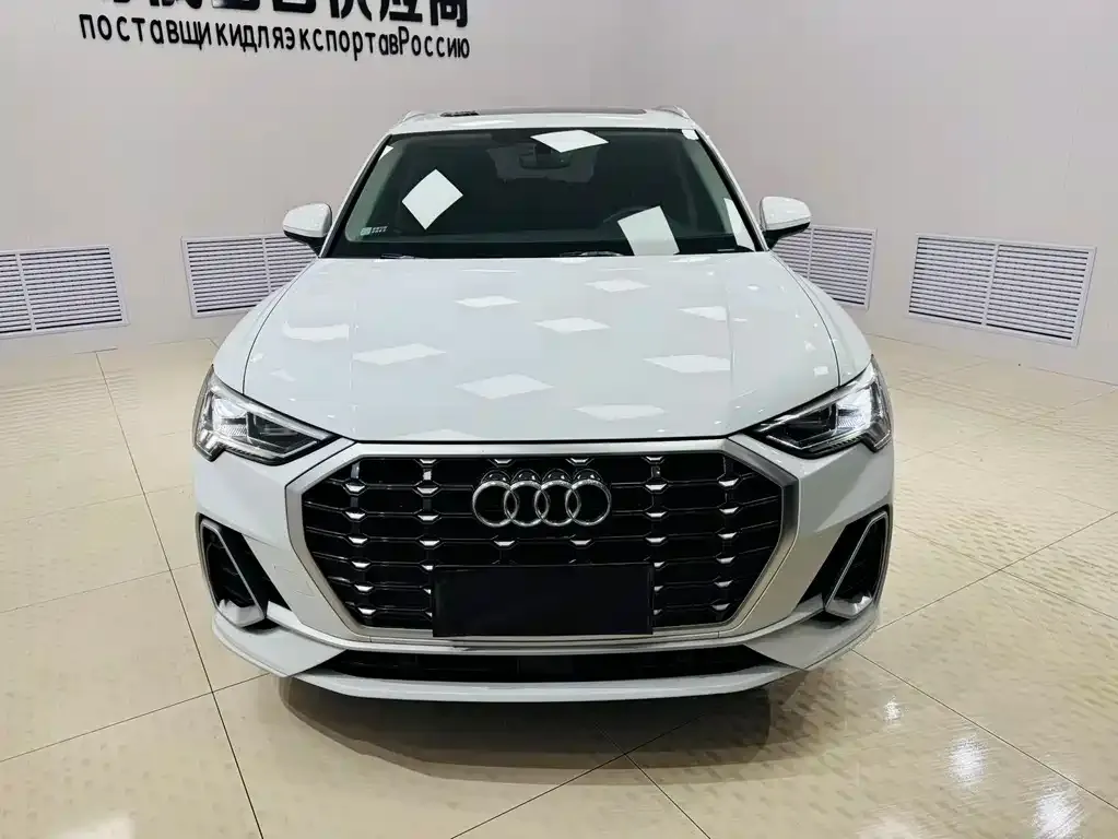 Audi Q3 2021 из CN, фото 7