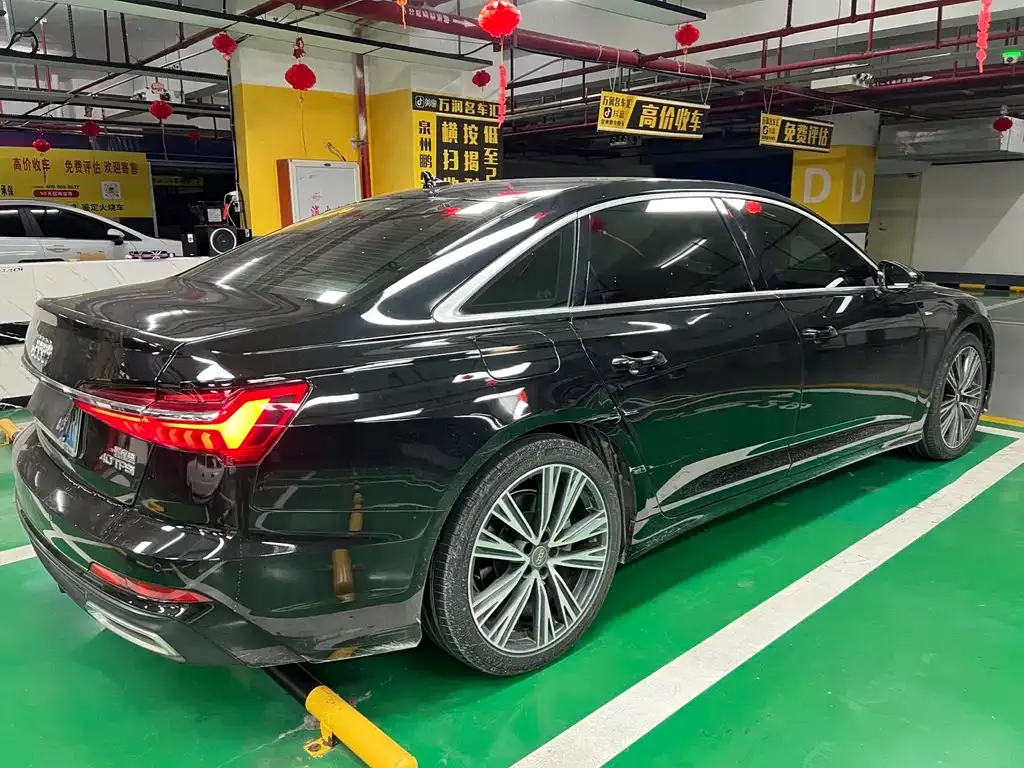 Audi A6L 2021 из CN, фото 8
