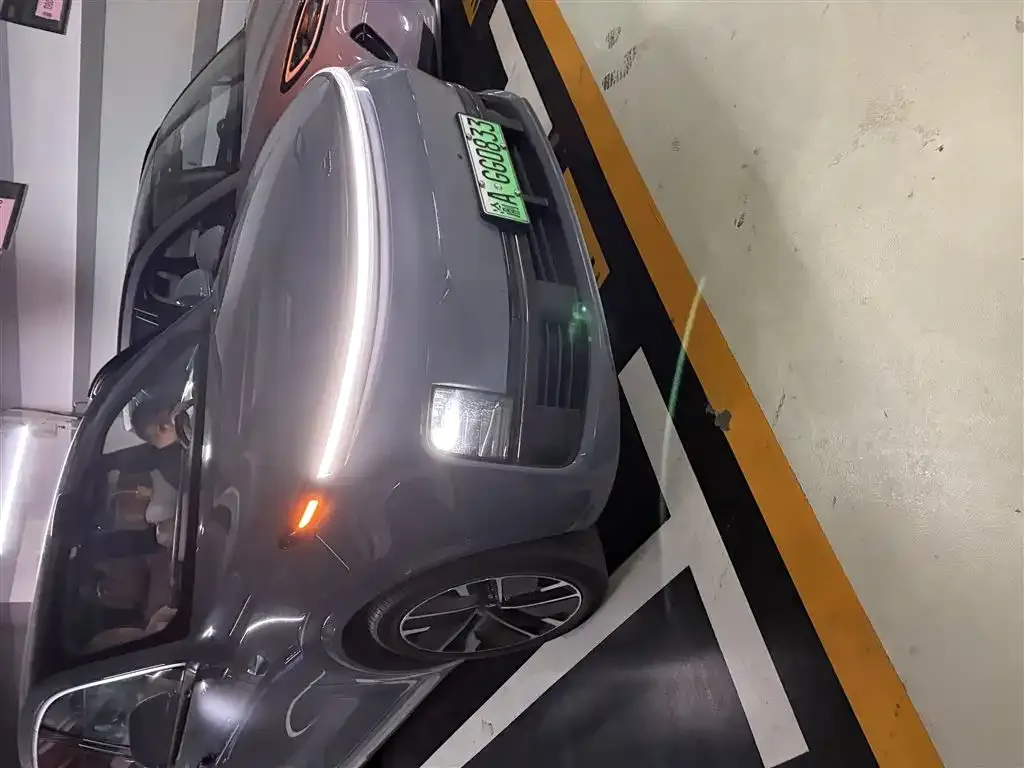 Li Auto L8 2025 из CN, фото 3