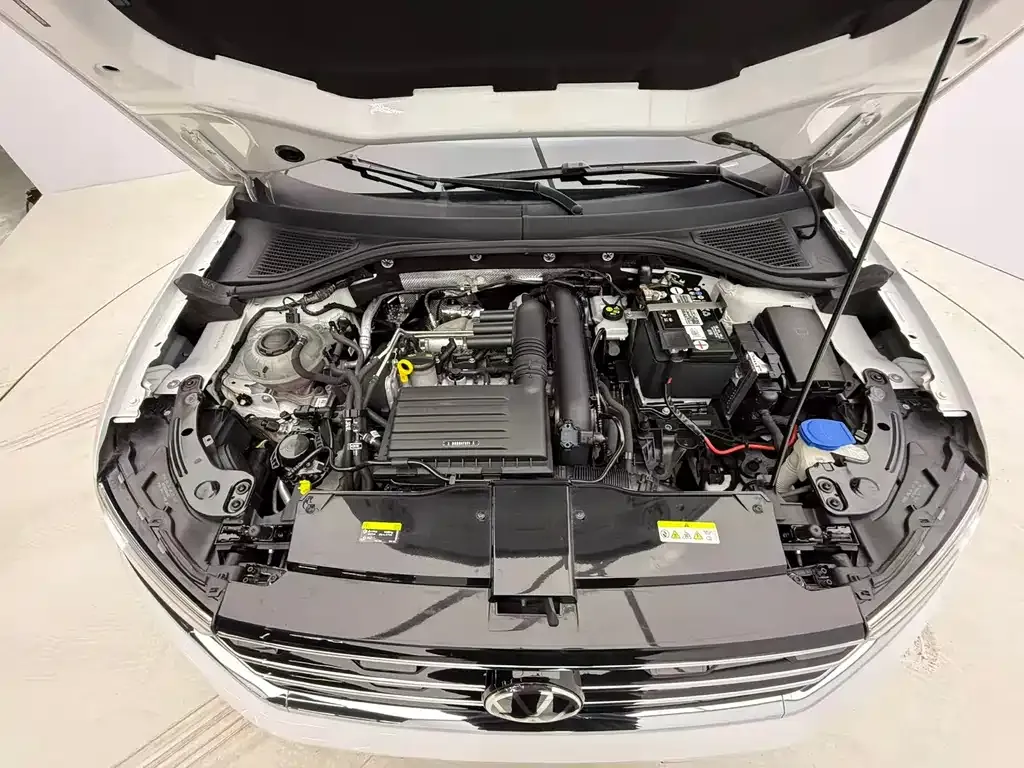 Volkswagen T-Roc 2022 из CN, фото 2