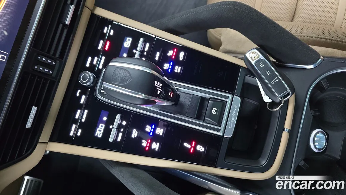 Porsche Cayenne 2023 из KR, фото 8