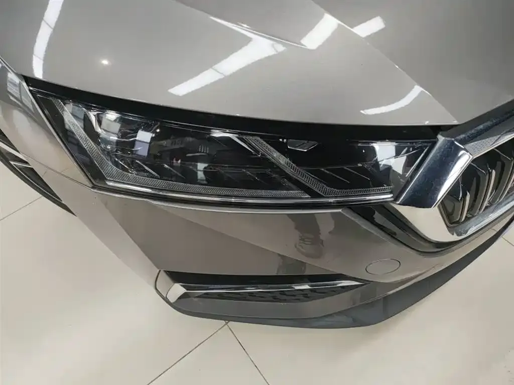 Skoda Octavia 2021 из CN, фото 2