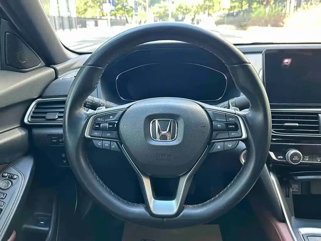 Honda Inspire — фото 3