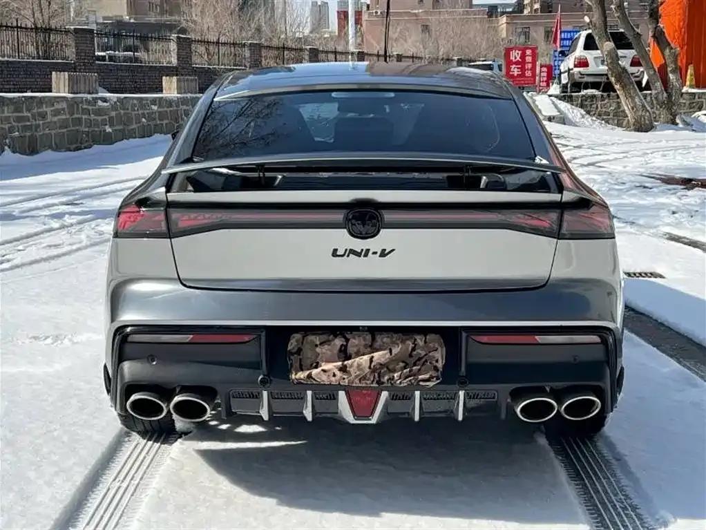 Changan UNI-V 2024 из CN, фото 7