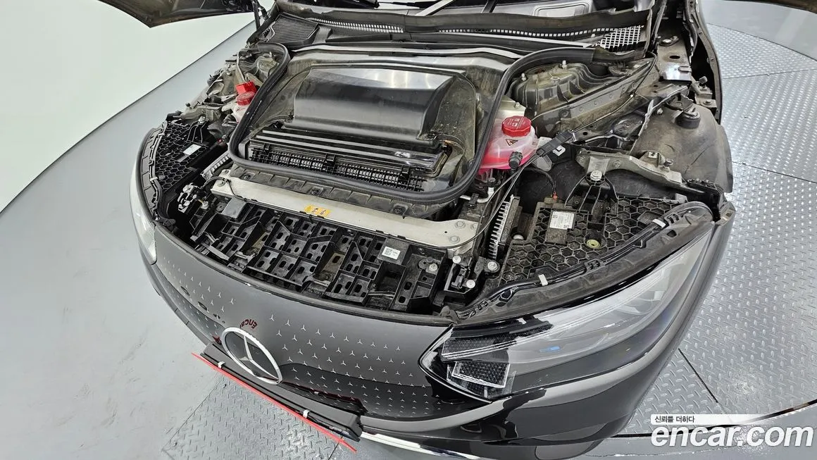 Mercedes-Benz EQE 2023 из KR, фото 10
