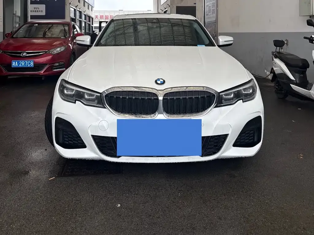 BMW 3 Series — фото 10