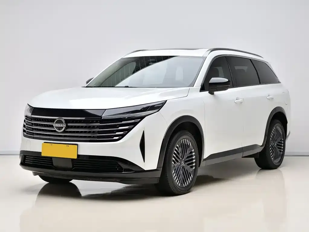 Nissan Teramont