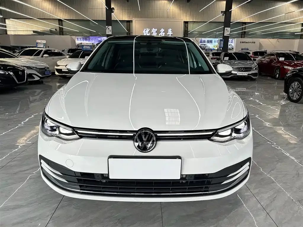 Volkswagen Golf — фото 7