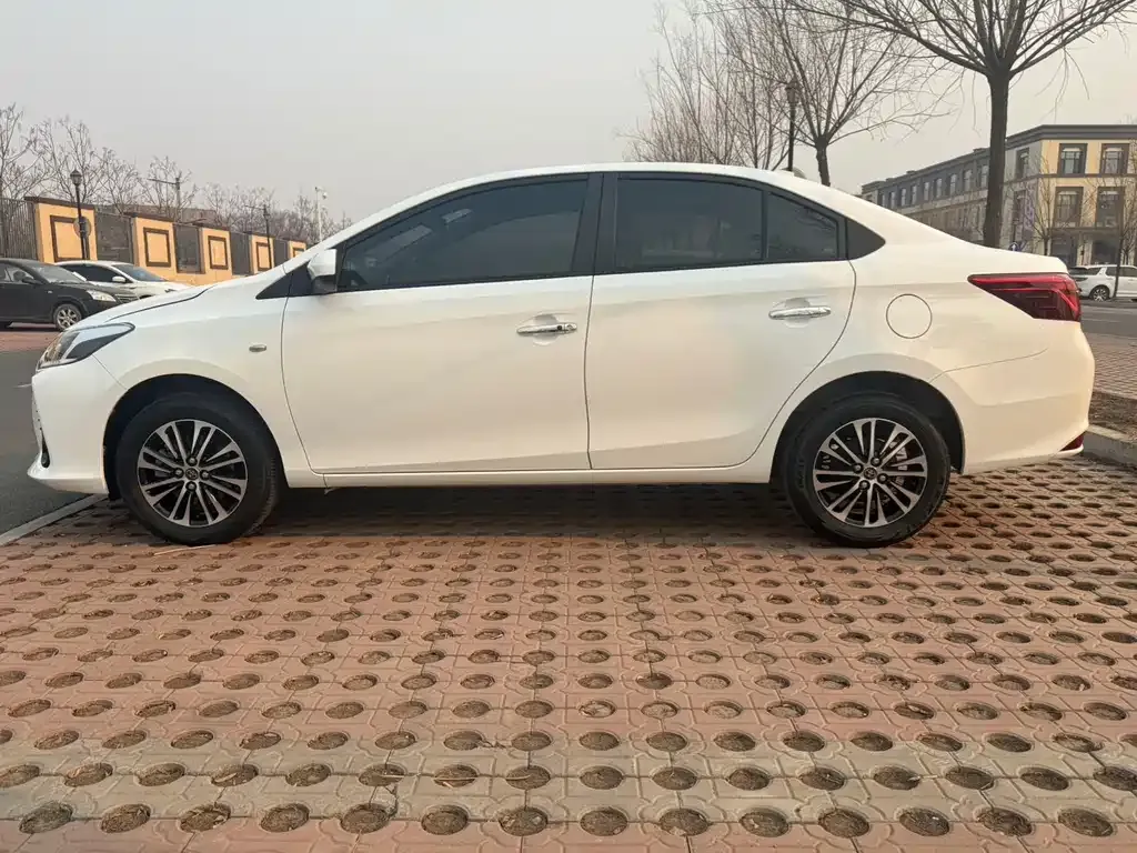 Toyota Vios 2023 из CN, фото 5
