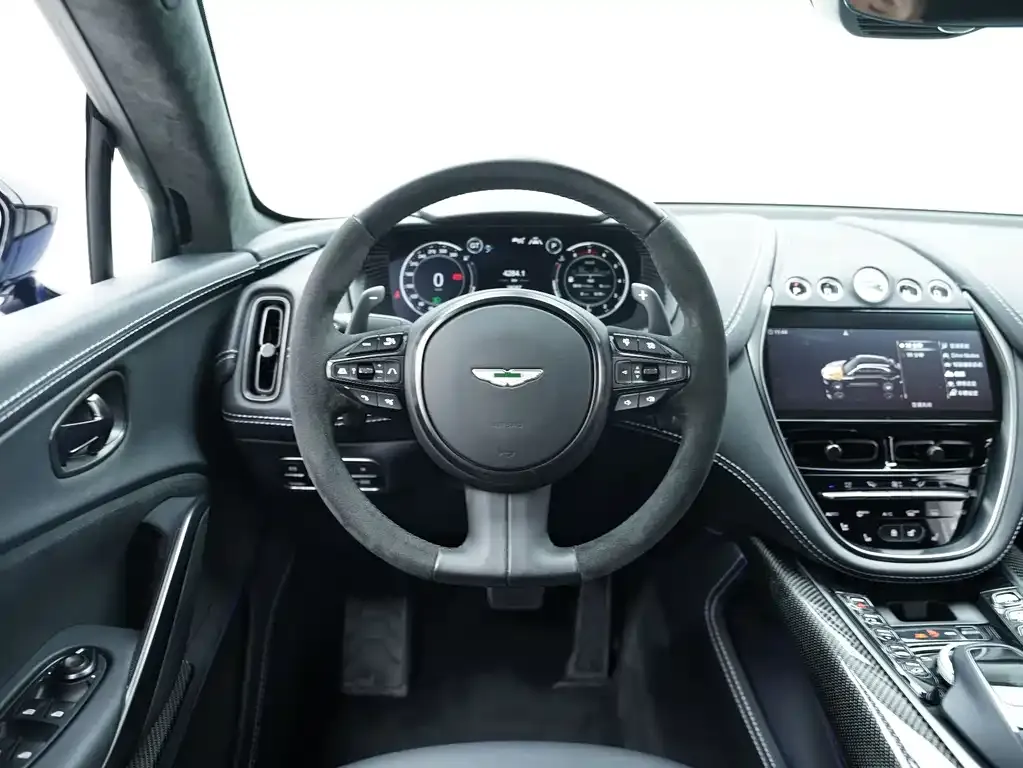 Aston Martin DBX 2022 из CN, фото 9