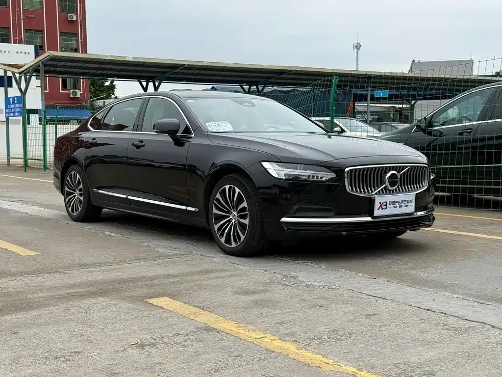 Volvo S90 — фото 9