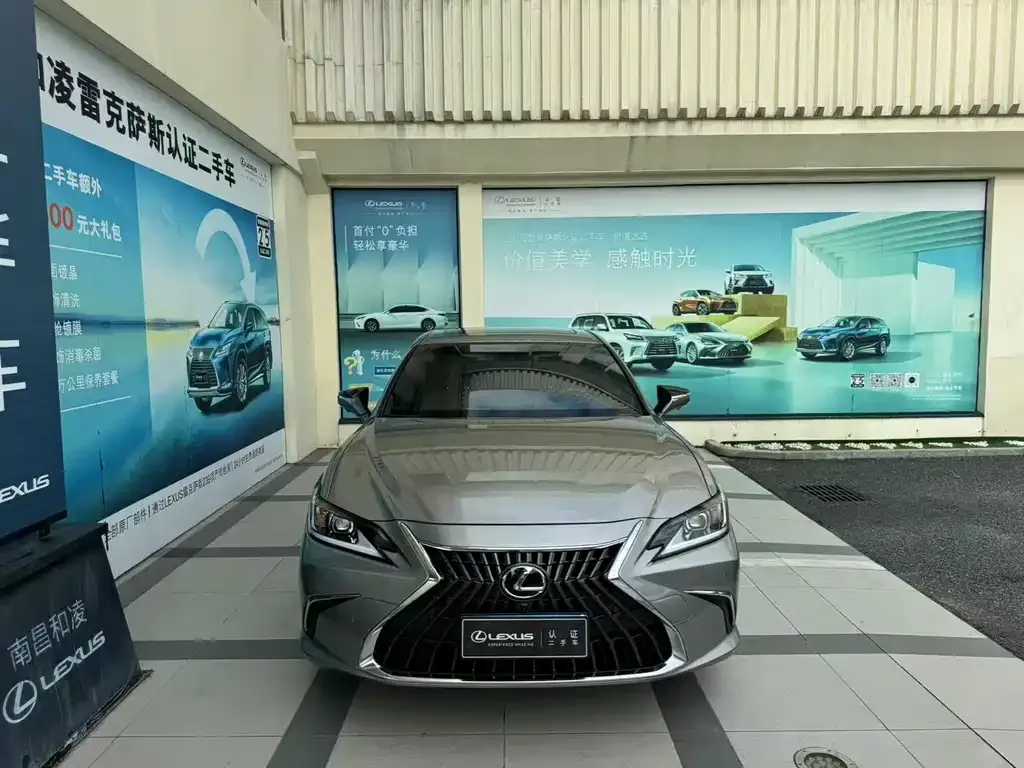 Lexus ES 2022 из CN, фото 2
