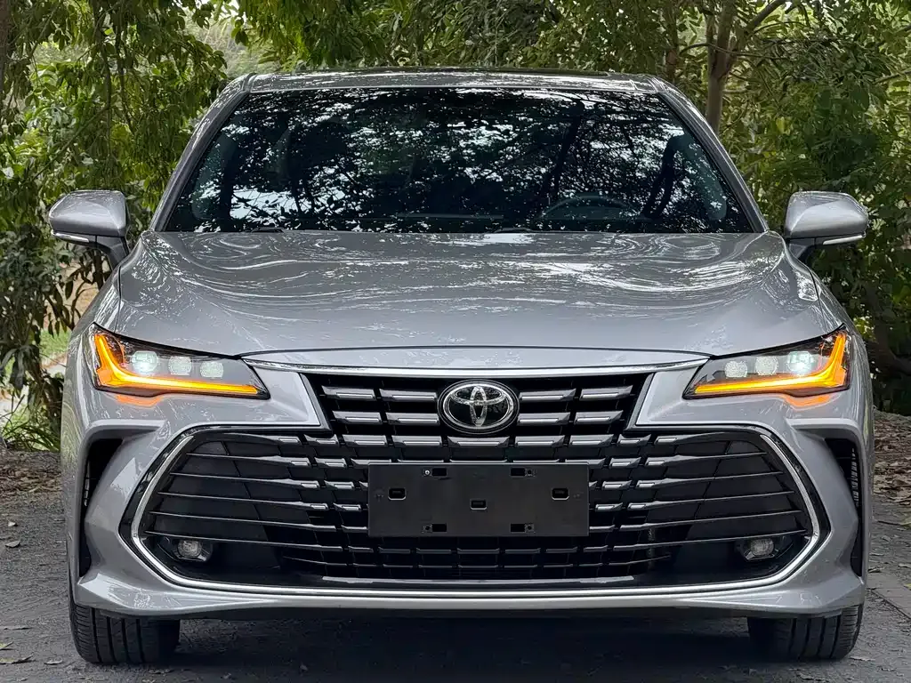 Toyota Avalon 2022 из CN, фото 5