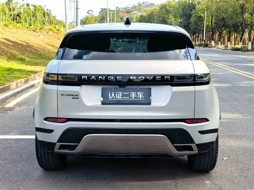 Land Rover Evoque — фото 8