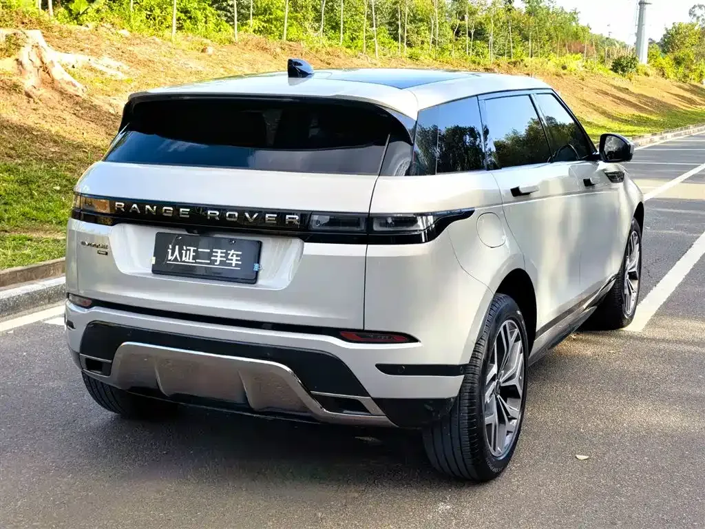 Land Rover Evoque — фото 10