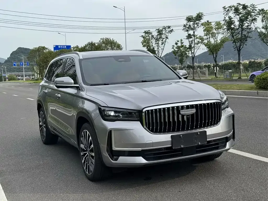 Geely Xingyue L — фото 3