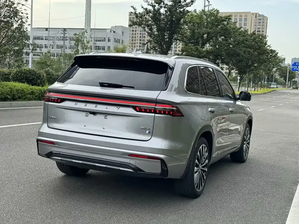 Geely Xingyue L — фото 4