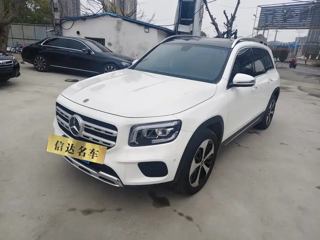 Mercedes-Benz GLB 2023 из CN, фото 1